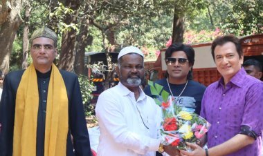 director Anees Barudwale’s romantic action film “Dhaak” Muhurat, shooting begins