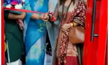 Celebrity Astrologer Ritu Singh Inaugurates Oye! Toys