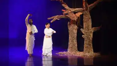 ReNew collaborates with Kathak Guru Shovana Narayan to promote conversation on climate through art